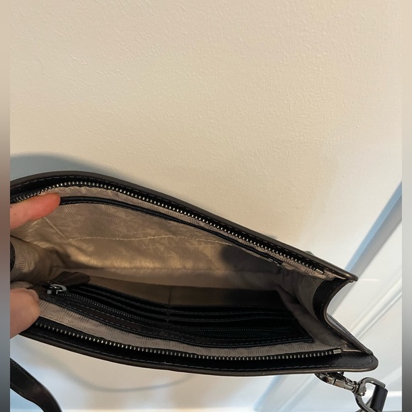 Michael Kors Jet Set Travel Large Convertible Leather Crossbody- Blue - Picture 9 of 9